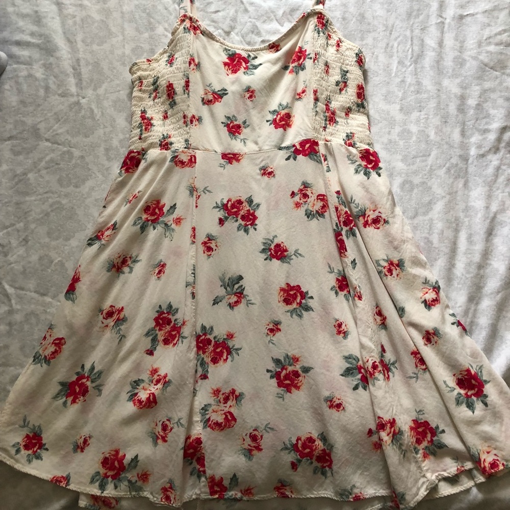 Floral Creme Dress with Pockets